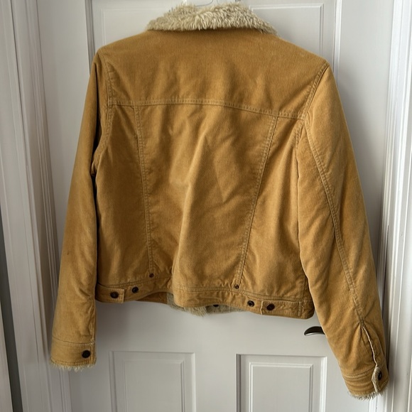 Juniors/Women’s Jacket - Picture 3 of 3